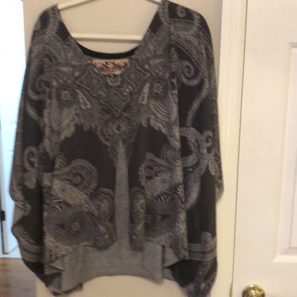 Shaw - Picture 4 of 7